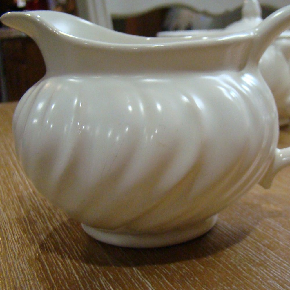 1940's White Franciscan Coronado Dinnerware  - CREAMER AND SUGAR BOWL W/ LID
